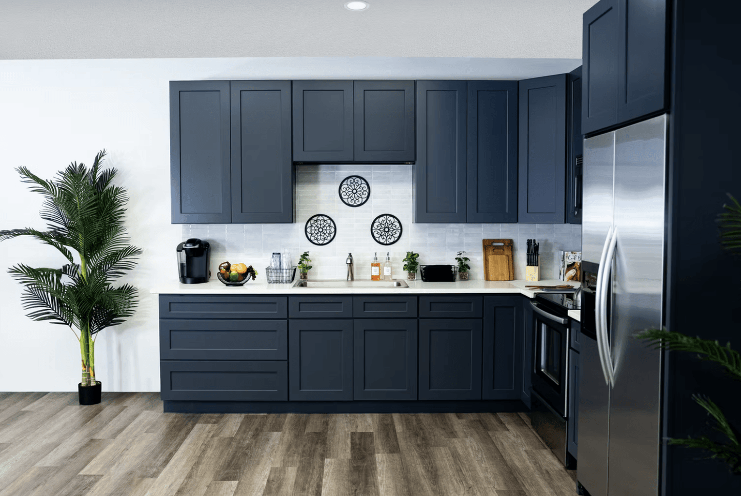 Cyber Gray Shaker Kitchen Cabinets