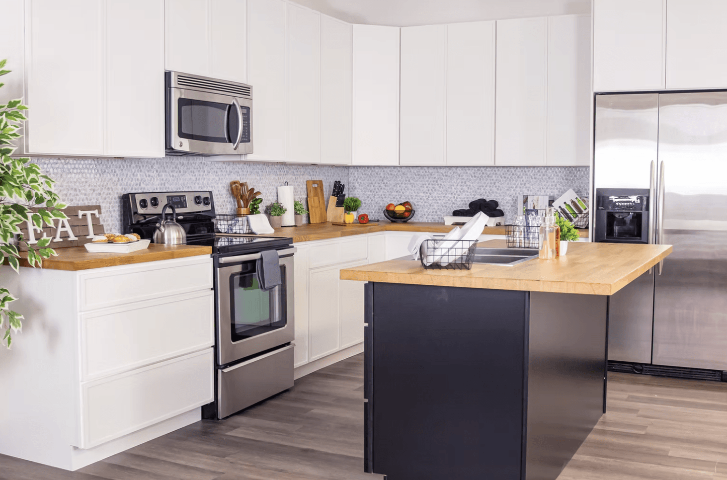 Slim Shaker Alabaster Kitchen Cabinets - Joplin,MO