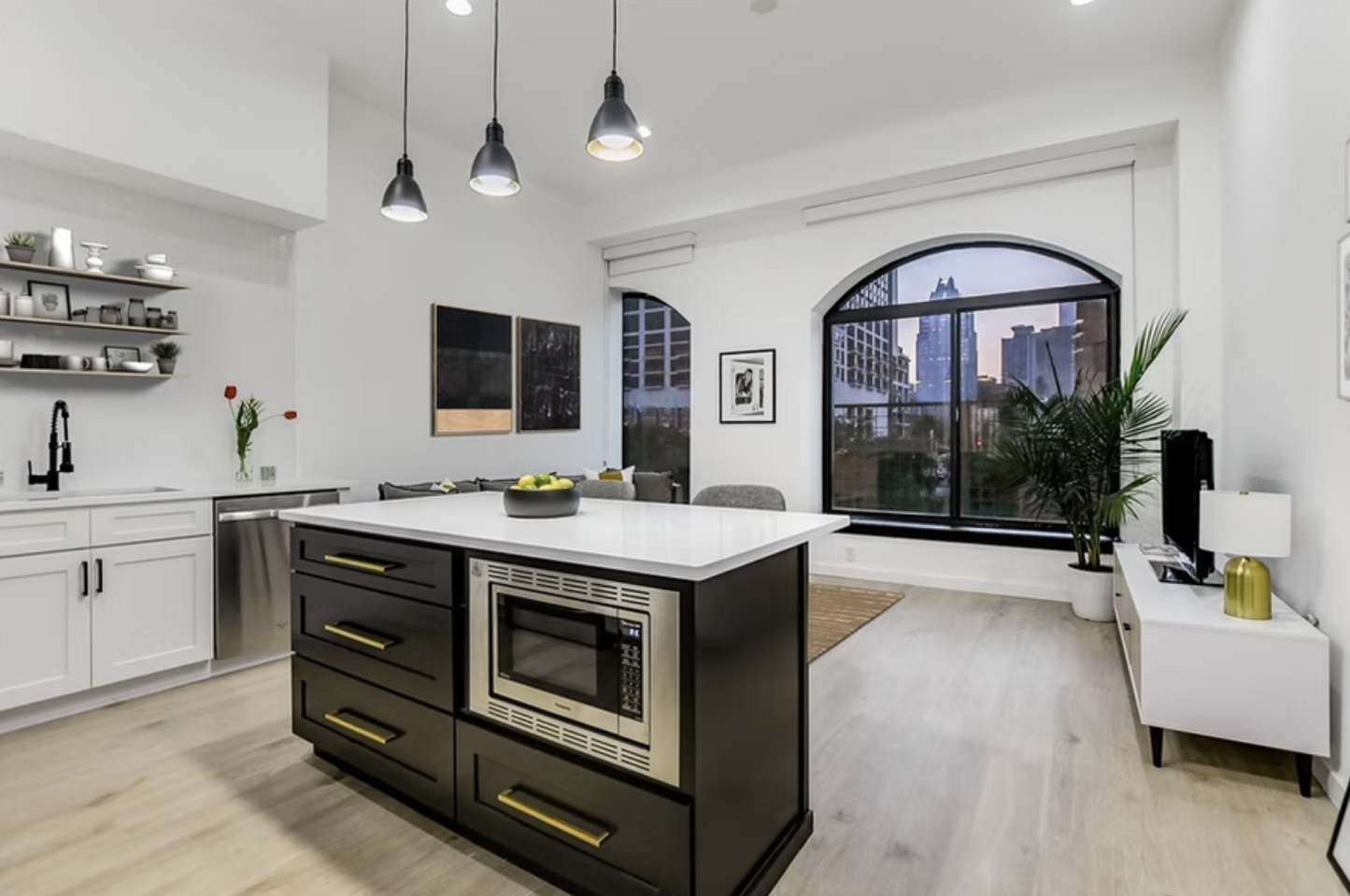 Versa Shaker Kitchen Cabinets - Joplin,MO